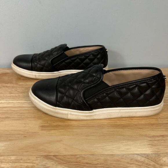 Steve Madden Zaander Quilted Slip on Leather Flocked Fashion Sneaker Women’s 6 - Picture 12 of 12